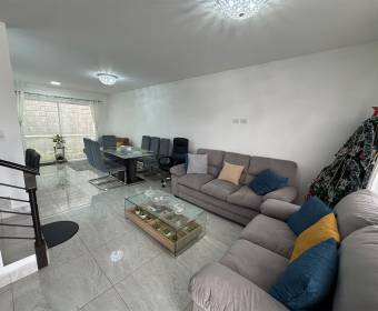 Casa de 2 plantas a la venta en Rincón de Sabanilla en San Pablo de Heredia