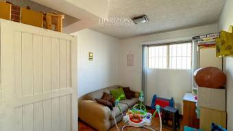 AMPLIA CASA EN VENTA! CON USO DE SUELO MIXTO EN RESIDENCIAL GONZALEZ ÁNGULO EN ORIENTAL CA, $ 775,000, 5, Cartago