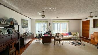 AMPLIA CASA EN VENTA! CON USO DE SUELO MIXTO EN RESIDENCIAL GONZALEZ ÁNGULO EN ORIENTAL CA, $ 775,000, 5, Cartago