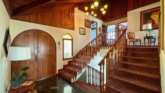 AMPLIA CASA EN VENTA! CON USO DE SUELO MIXTO EN RESIDENCIAL GONZALEZ ÁNGULO EN ORIENTAL CA, $ 775,000, 5, Cartago