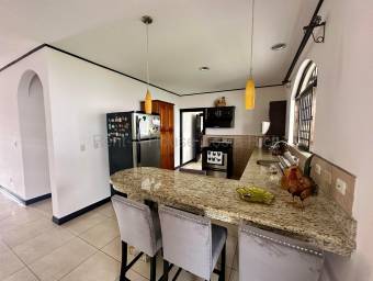 Propiedad con dos casas en venta en Villa Palmar Alajuela #26-1800 GS