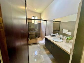 Casa moderna en venta en Condominio en Granadilla de Curridabat #26-1884 GS Casa moderna en venta en Condominio en Granadilla de Curridabat #26-1884 GS