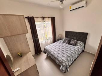 MLS-26-2060 LS VENTA CASA AMUEBLADA GARABITO PUNTARENAS CONTACTENOS AL # 86127562
