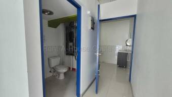 Venta de Local Comercial en Plaza Murano, Santa Ana. RAH 26-2045, $ 780,000, 3, San José, Santa Ana