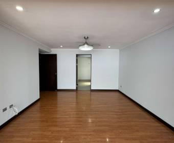 Casa de 1 planta en residencial a la venta en San Rafael de Escazú