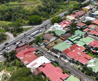 Casa de 1 planta en residencial a la venta en San Rafael de Escazú