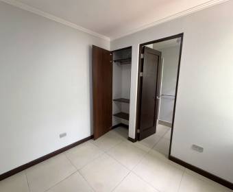 Casa de 1 planta en residencial a la venta en San Rafael de Escazú