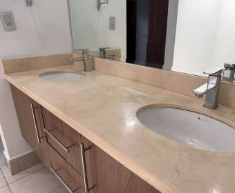 Casa de 1 planta en residencial a la venta en San Rafael de Escazú