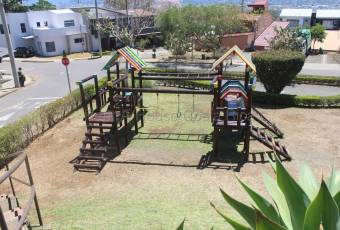 Se alquila apartamento en Ulloa Heredia 26-1799