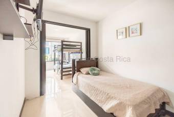 Se alquila apartamento en Ulloa Heredia 26-1799