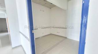 Alquiler de hermoso local comercial con excelente ubicacion 26-2063