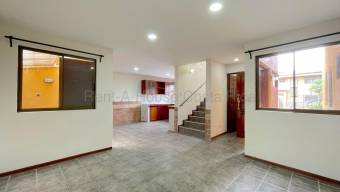 Alquiler de Apartamento en El Centro de Santa Ana. RAH 26-2058