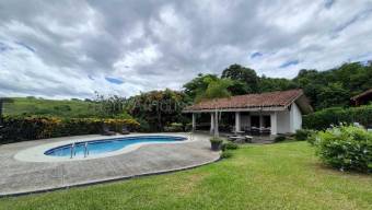 Venta de Casa en La Guácima de Alajuela. RAH 26-2065