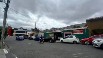 Venta de Lote en Zapote-San José. RAH 26-1992