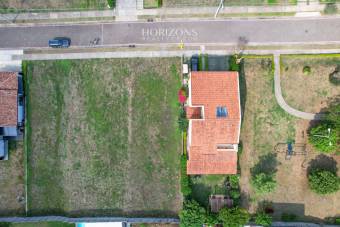 Lote de 509m2 en Venta en Condominio de La Guácima Topografía plana y construcción Libre n