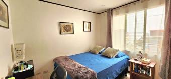House for sale in Desamparados.