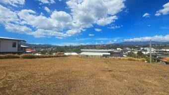 Se vende lote para desarrollo en exclusivo condominio