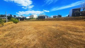 Se vende lote para desarrollo en exclusivo condominio
