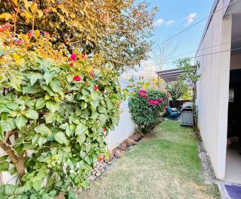 Casa de 1 planta en condominio Vila Jardín Real 
