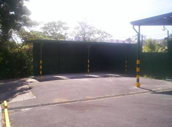 ALQUILO INFRAESTRUCTURA PARA PARQUEO PRIVADO