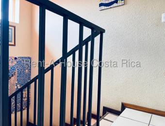 Se vende casa en Ulloa Heredia 26-1473