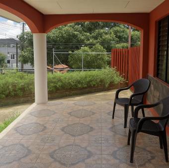 Se vende casa en San Isidro Heredia 26-564