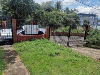 Se vende casa en San Isidro Heredia 26-564