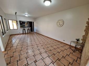 ALQUILER AMPLIA CASA EN CONDOMINIO SANTA ANA ALQUILER AMPLIA CASA EN CONDOMINIO SANTA ANA