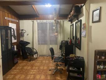 se vende casa en Heredia #26-738 se vende casa en Heredia #26-738
