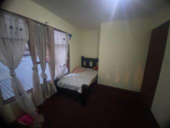 se vende casa en Heredia #26-738 se vende casa en Heredia #26-738
