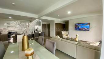 Venta de exclusivo apartamento de lujo para inversion en Escazu 26-2072