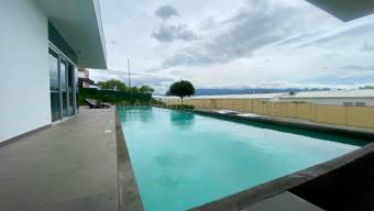 Venta de exclusivo apartamento de lujo para inversion en Escazu 26-2072