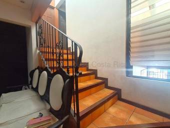 Venta de Casa en Mercedes Norte-Heredia. RAH 26-2070 COMERCIAL E INVERSIÓN