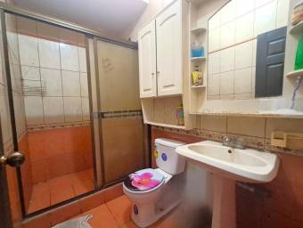 Venta de Casa en Mercedes Norte-Heredia. RAH 26-2070 COMERCIAL E INVERSIÓN