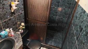 Venta de Casa en Desamparados de Alajuela. RAH 26-2067 OPORTUNIDAD DE INVERSIÓN Venta de Casa en Desamparados de Alajuela. RAH 26-2067 OPORTUNIDAD DE INVERSIÓN