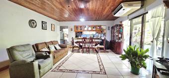 Venta de Casa en Guanacaste, Sardinal. Cod. CV5442