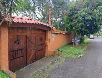 HEREDIA SANTA BARBARA BIRRI VENDO CASA ₡120.000.000