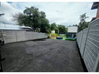 LOT FOR SALE WITH TWO APARTMENTS, SAN JOSE, ESCAZU - 10006821 LOT FOR SALE WITH TWO APARTMENTS, SAN JOSE, ESCAZU - 10006821