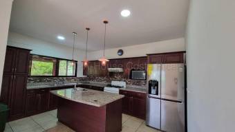 MLS-26-2065 LS VENTA CASA GUACIMA ALAJUELA CONTACTENOS AL # 86127562