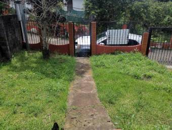 Se vende Casa en san Isidrio #26-564