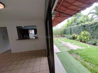 Venta de  casa o se alquila con opcion a compra en pozos de santa ana 26-2084