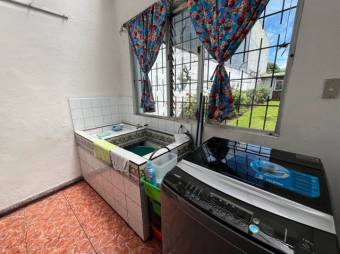 Venta de Casa Lote en Curridabat, San José. RAH 26-228 Venta de Casa Lote en Curridabat, San José. RAH 26-228