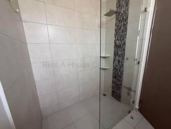 Se alquila casa en Ulloa Heredia 26-2042