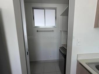 Se alquila casa en Ulloa Heredia 26-2042