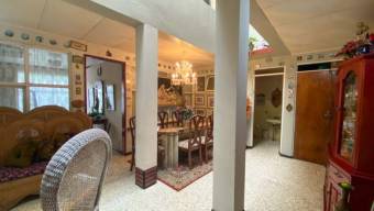 Se vende casa en Zapote San José 26-707