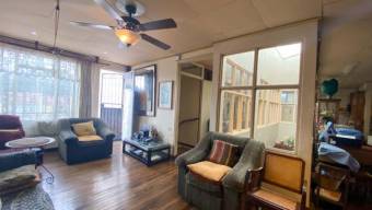 Se vende casa en Zapote San José 26-707