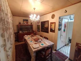Se vende casa en Zapote San José 26-707