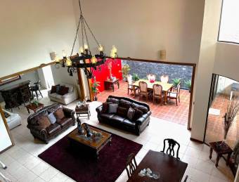 Se vende casa en Mercedes Heredia 26-267 Se vende casa en Mercedes Heredia 26-267
