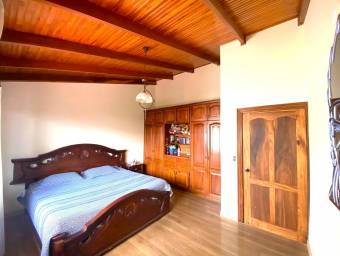 Se vende casa en Mercedes Heredia 26-267 Se vende casa en Mercedes Heredia 26-267