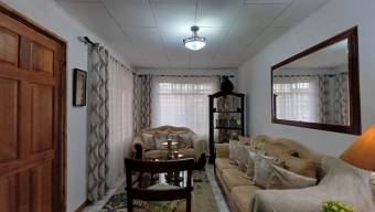 Venta de Casa  APTO en Ipis de Goicoechea. RAH 26-244
